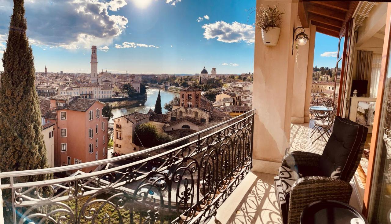 ヴェローナ Relais Colle San Pietro Bed & Breakfast エクステリア 写真